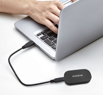 KIOXIA EXCERIA PLUS G2 Portable External SSD 2TB alternate view